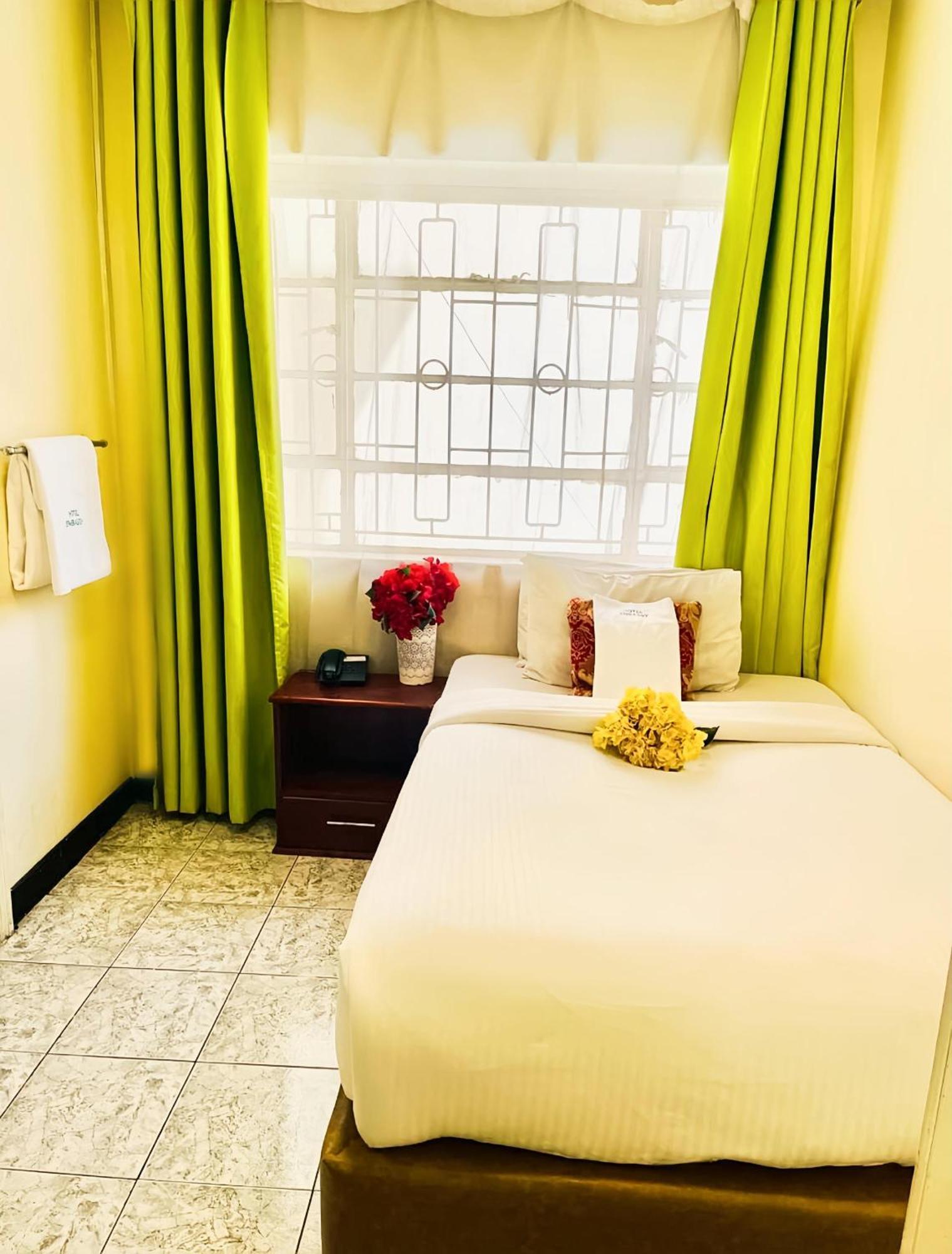 Hotel Embassy